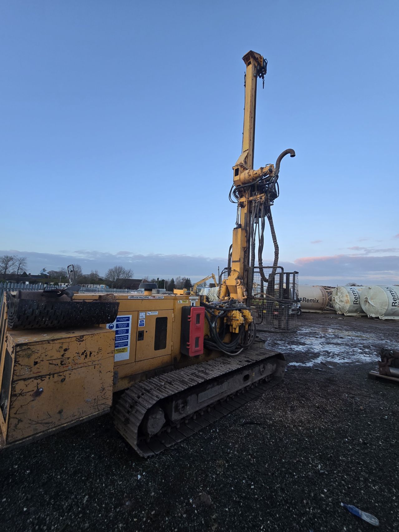 SFA piling - Surrey